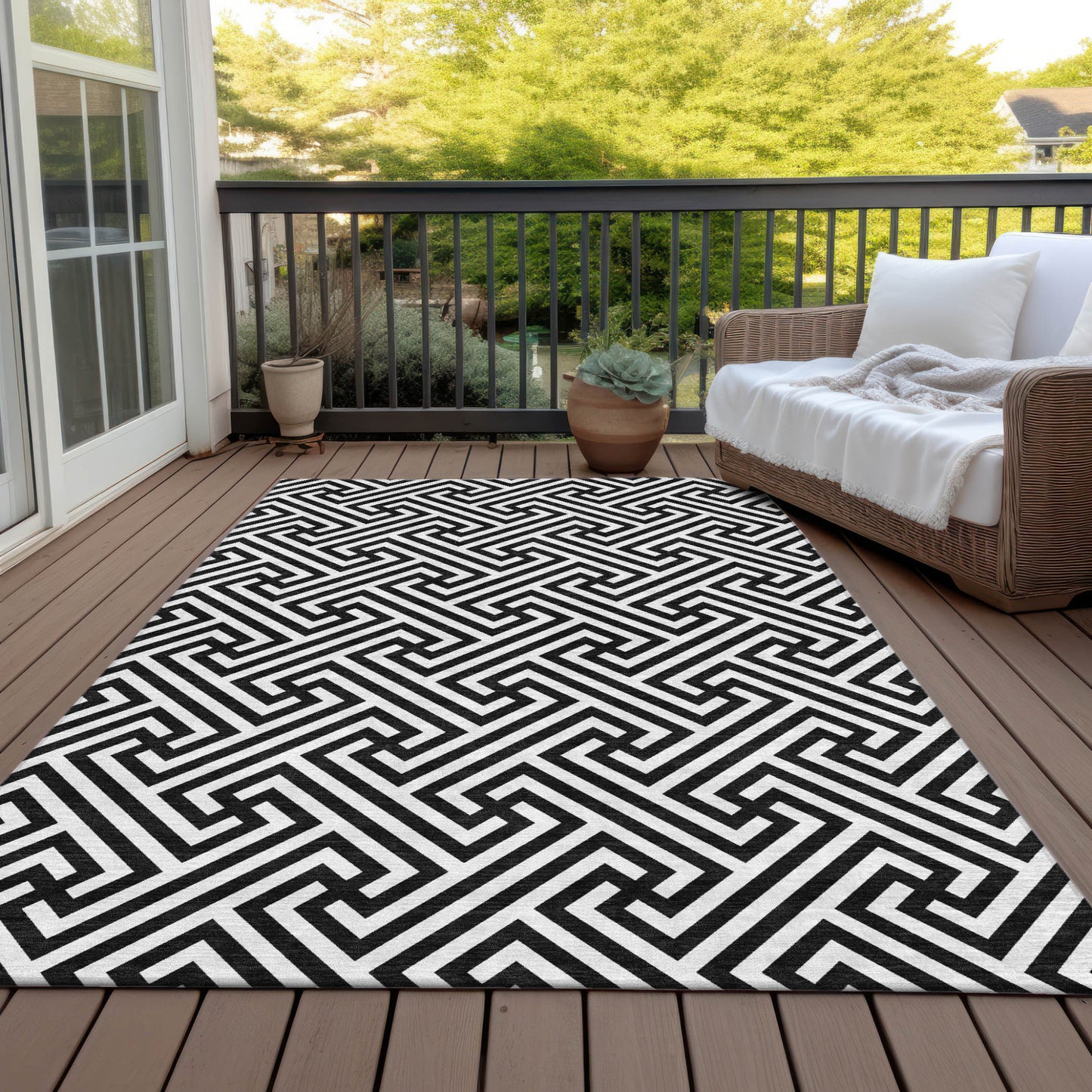 9' X 12' Black And Ivory Geometric Washable Indoor Outdoor Area Rug-7